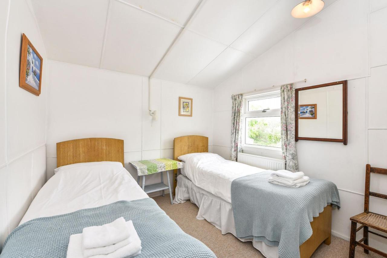 Seasidings, Pagham Villa Exterior photo