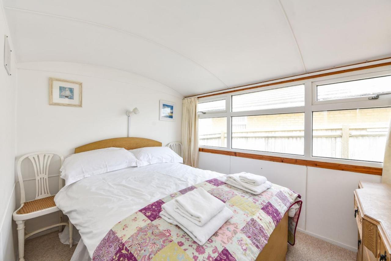 Seasidings, Pagham Villa Exterior photo